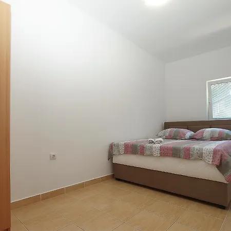 Vakantiehuis Family Friendly House With A Swimming Pool Peroj, Fazana - 20754 Vodnjan
